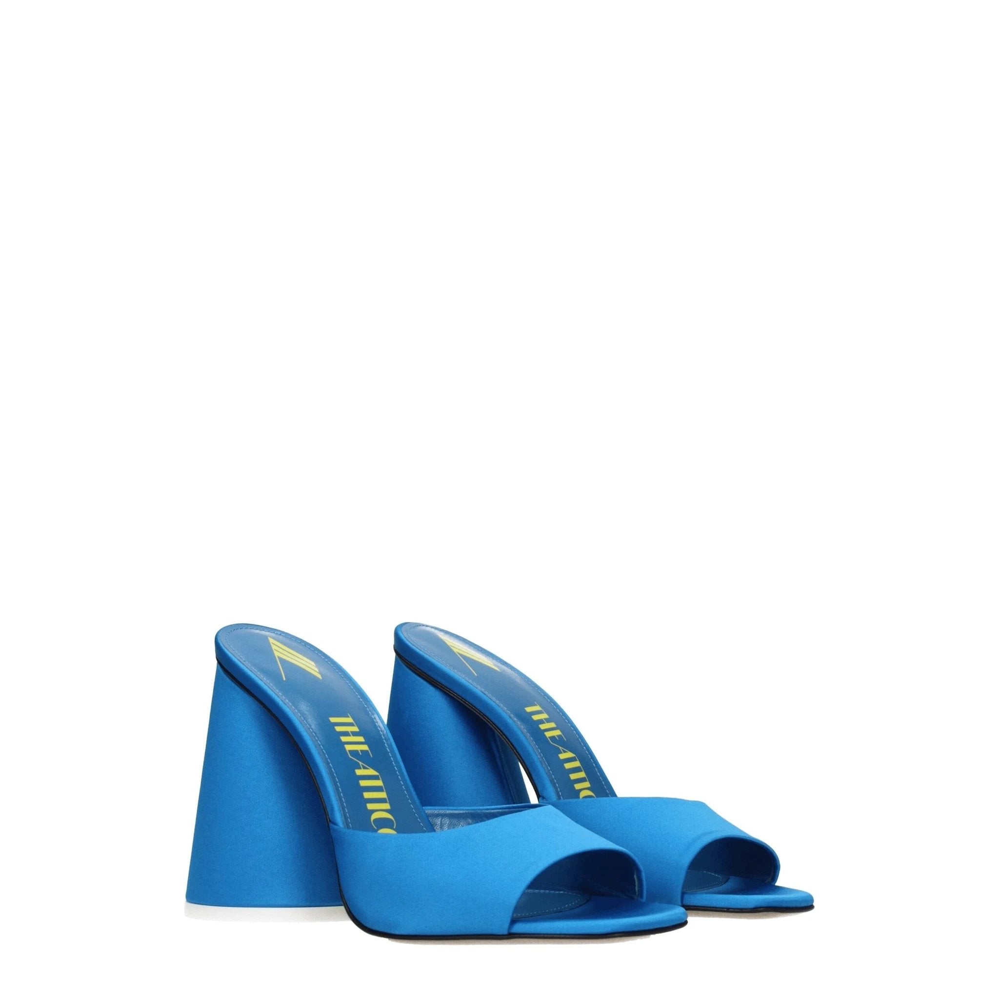 Sandales à plateforme en satin bleu clair Attico