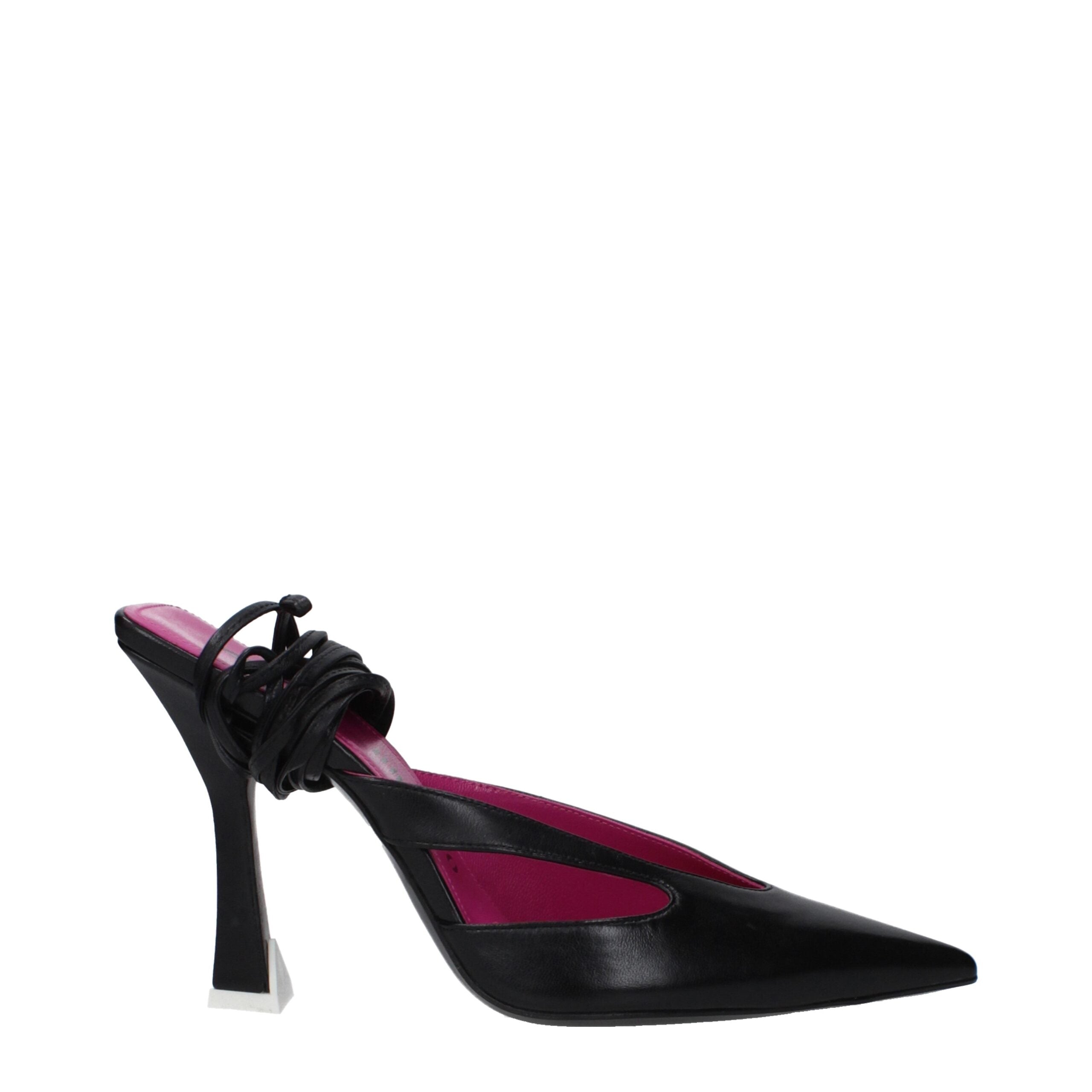 Sandales à talons aiguilles en cuir noir Attico