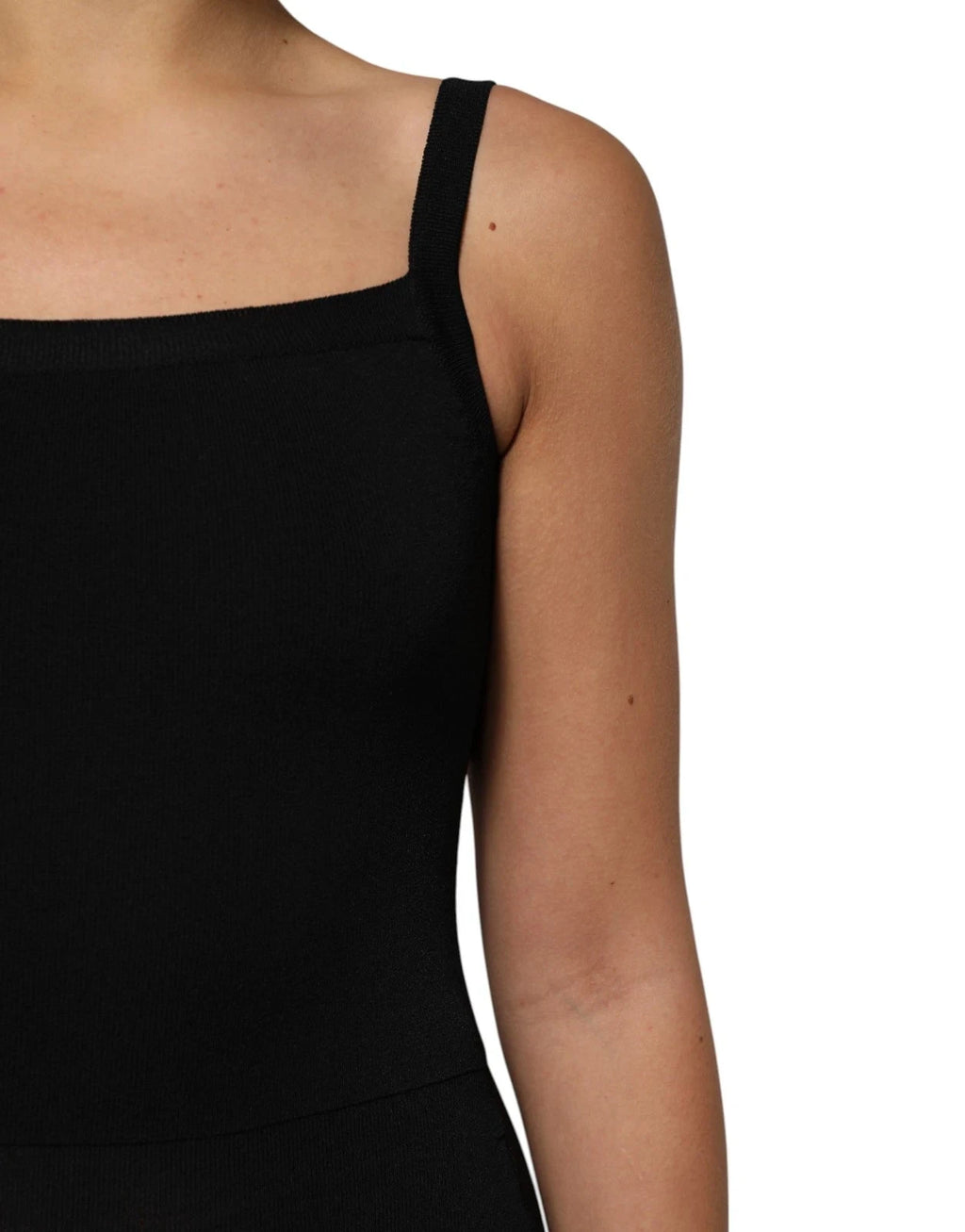 Robe mini moulante noire à col carré et fronces Laneus