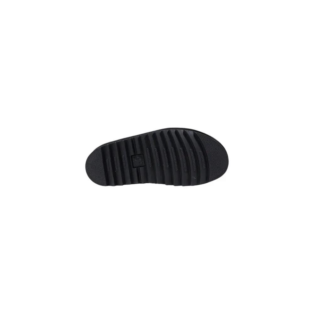 Escarpins à plateforme en cuir noir Dr. Martens