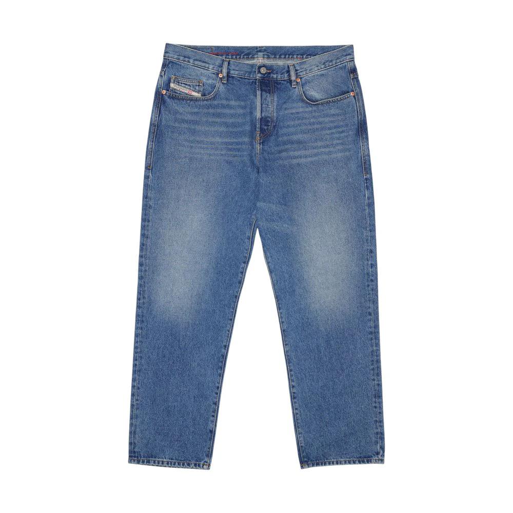 Jean Diesel bleu coton coupe décontractée