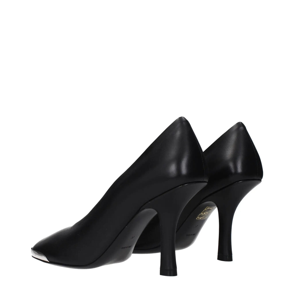 Escarpins Burberry en cuir noir à talons hauts