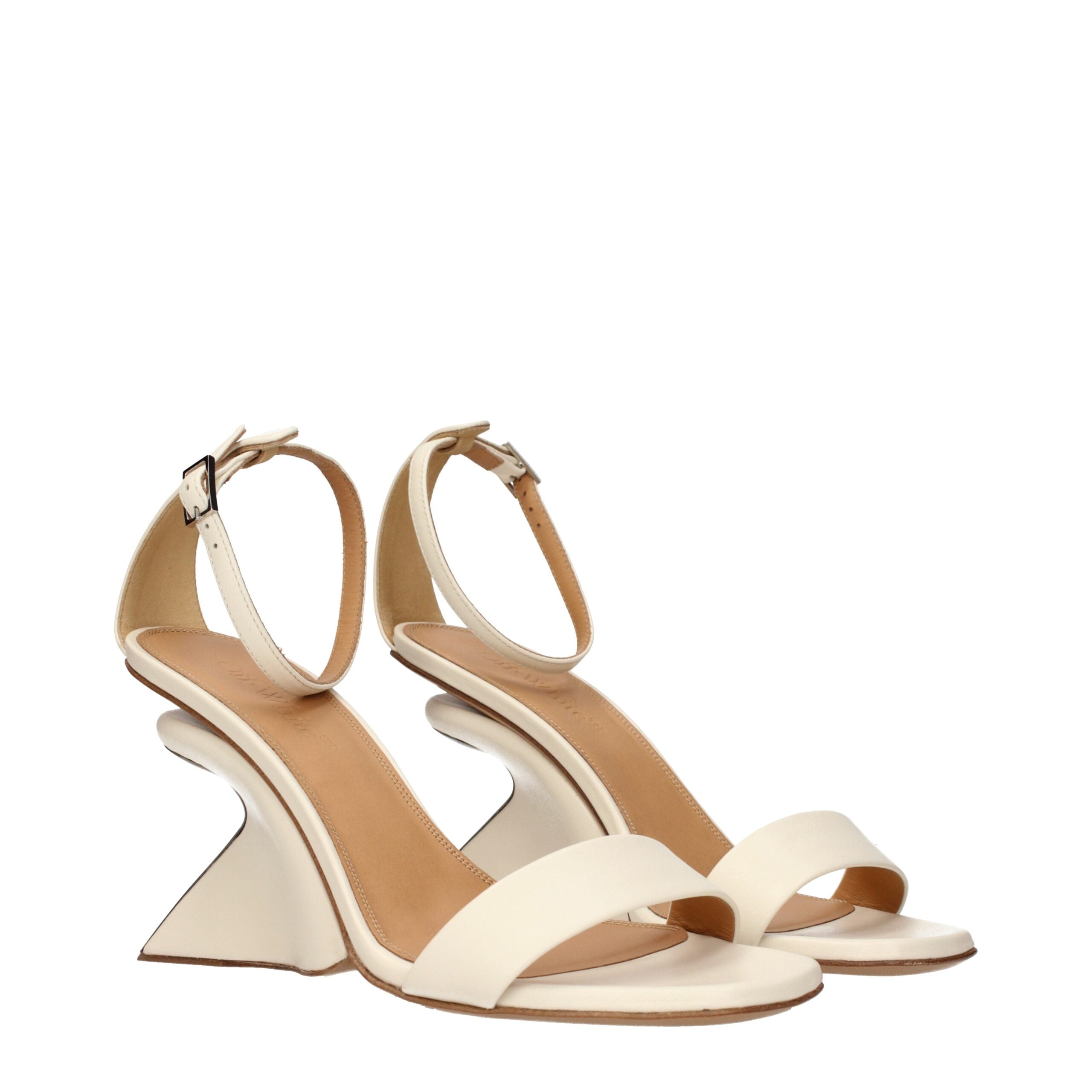 Sandales à plateforme en cuir beige clair