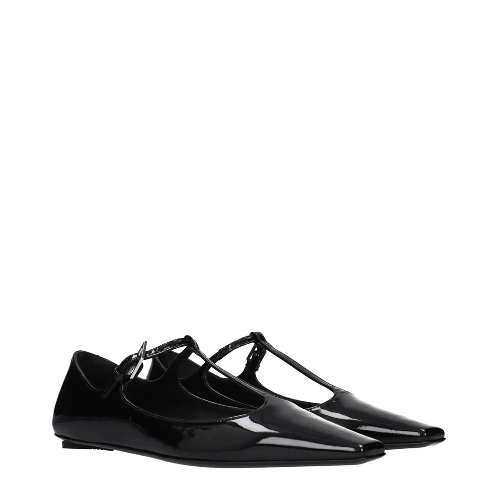 Les ballerines en cuir noir Attico