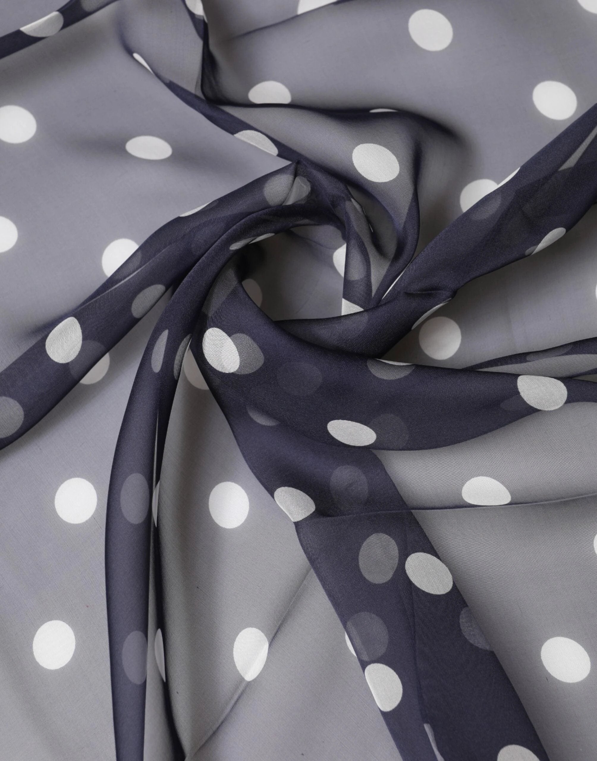 Dolce & Gabbana Blue Polka Dot Silk Square Foulard 91.5cm x 89.5cm Scarf by Dolce & Gabbana