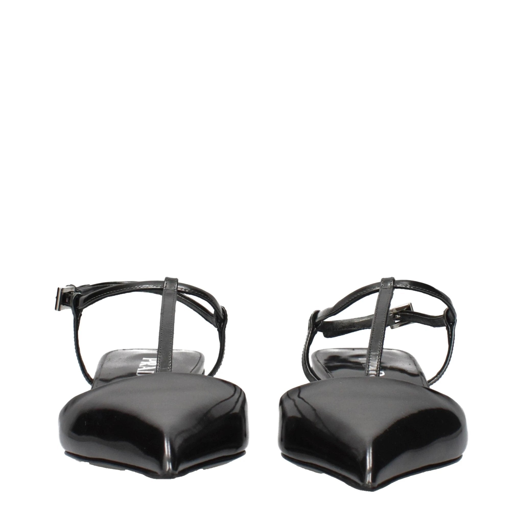 Sandales Prada en cuir gris