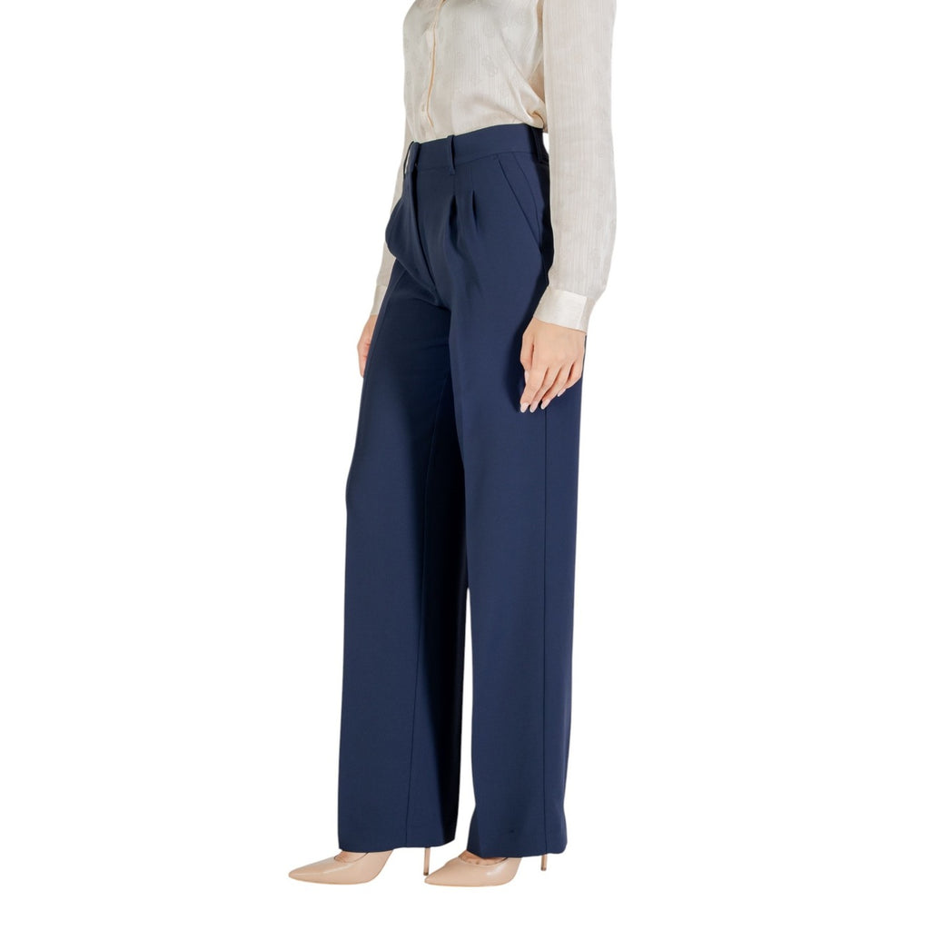 Guess Femme Pantalons